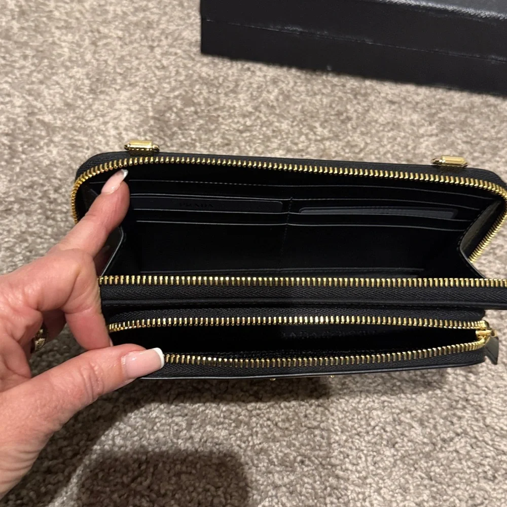 Prada Re-Nylon and brushed leather wallet with shoulder strap - Picture 7 of 10